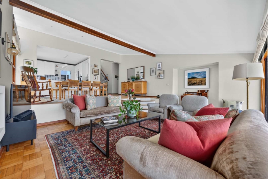 3 Bedroom Property for Sale in Camps Bay Western Cape